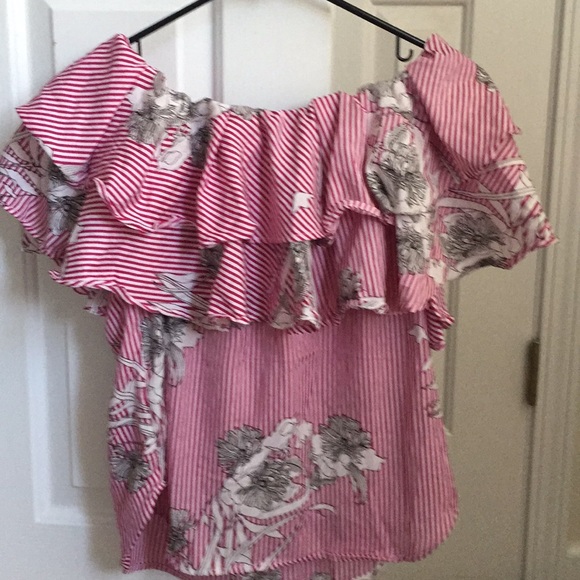 Top - Picture 2 of 2